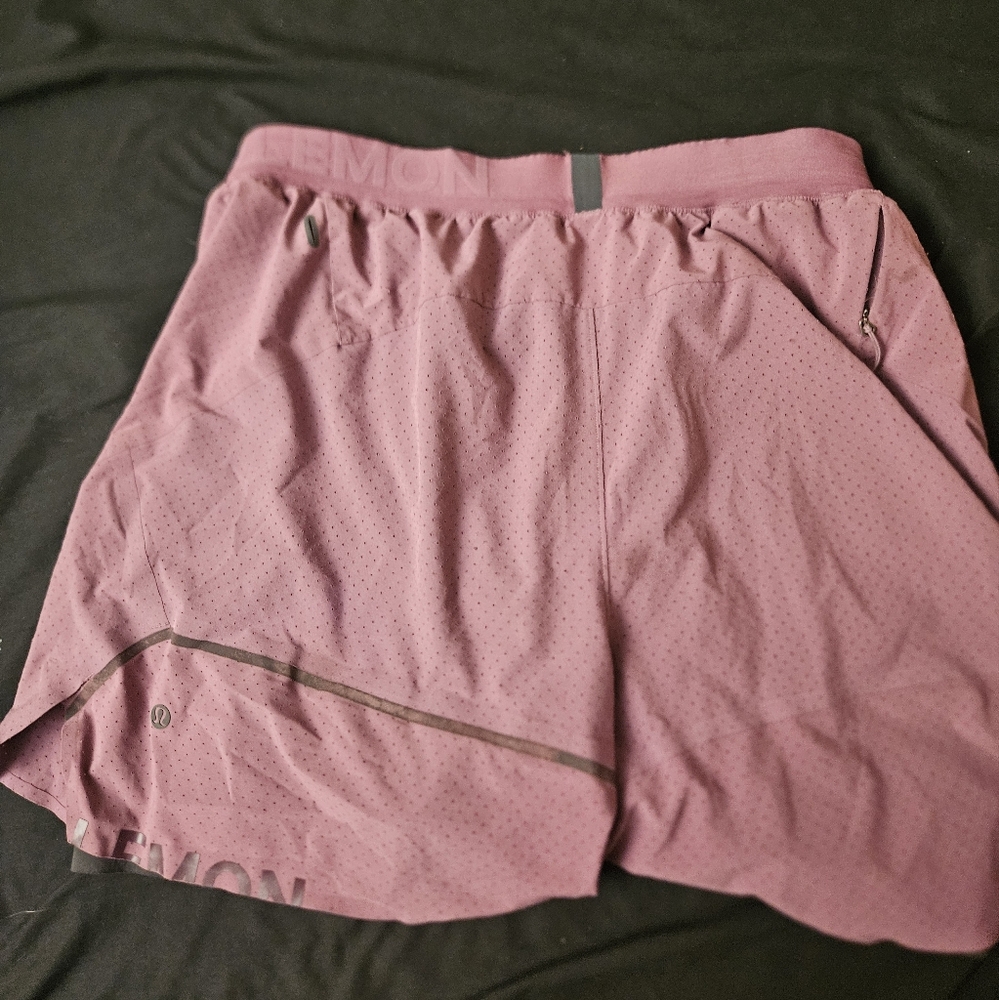 Lululemon lined pace shorts 5"